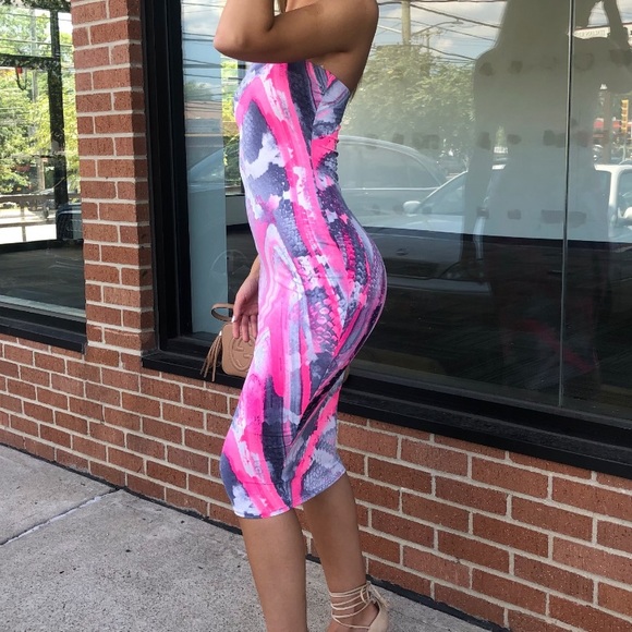 Pink Snakeskin Midi Tube Dress - Picture 3 of 3